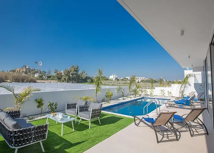 Villa Olive Chrysos, Brand New, Luxury 3 Bdr Villa, With Private Pool *