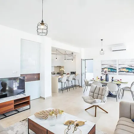Villa Olive Chrysos, Brand New, Luxury 3 Bdr Villa, With Private Pool *